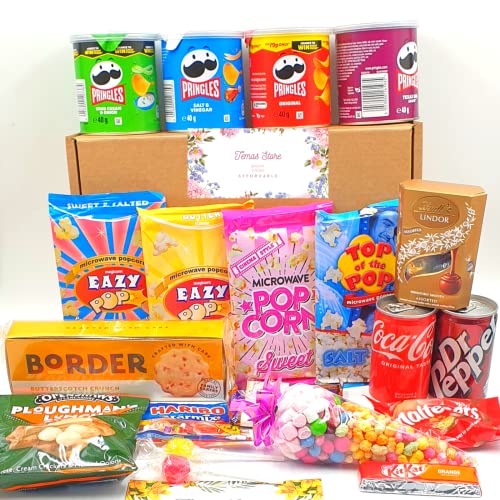 Home Movie Night Snack Fizzy Drinks Hamper â Luxury Snack Box Great For Family Cinema Nights, Date Nights, Birthday Gift, Christmas | Home Cinema Night | Ultimate Snack Box (Coke and Dr Pepper)